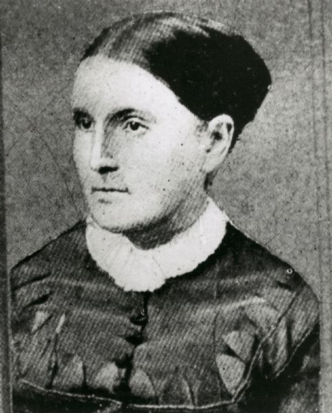 Head and shoulders portrait of Alice Whiting Waterman, who lived from 1820 to 1894.
