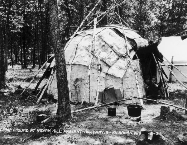 Wisconsin Dells, Wisconsin, circa 1929. Camp ground at Indian Hill Pageant near Highway 13.