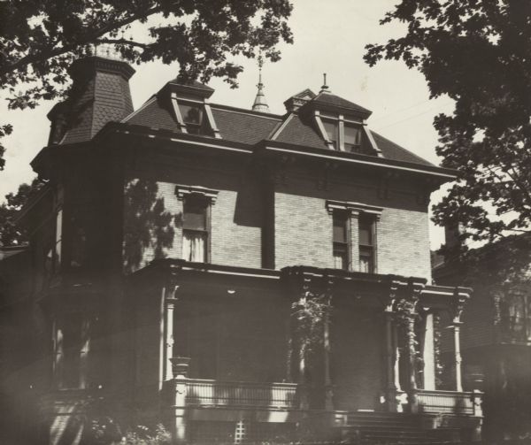 Hanks house, the residence of Lucien Stanley Hanks, 201 (216?) Langdon Street.