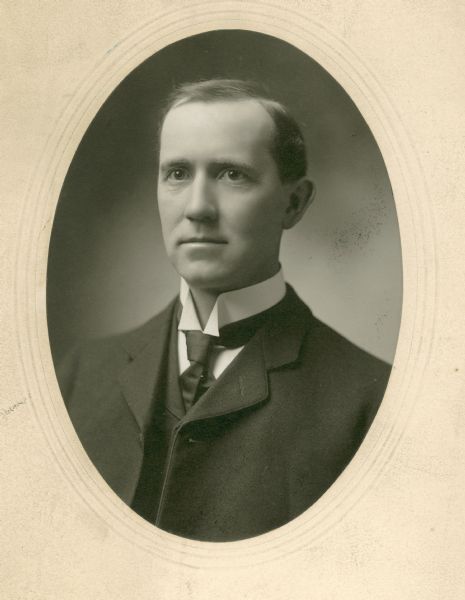 Studio portrait of Ernest Noble Warner, Madison Assembly 1905.
