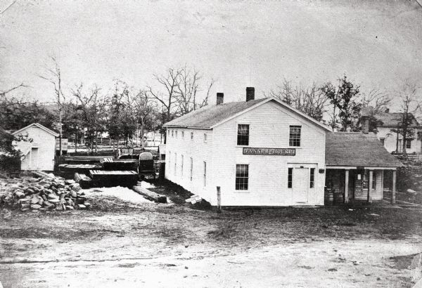 Exterior view of the Tanner House.
