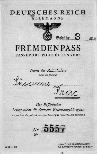 Passport of Holocaust survivor, Susanne Hafner Goldfarb. (#1)