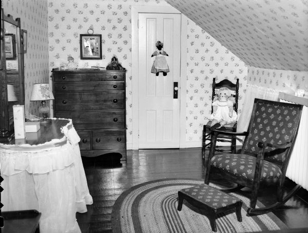 Interior bedroom in the Winfield Martin house, 2906 Lakeland Avenue. Built as a carriage house for James and Minnie Corry, in 1911, it was remodeled as a residence in 1946.