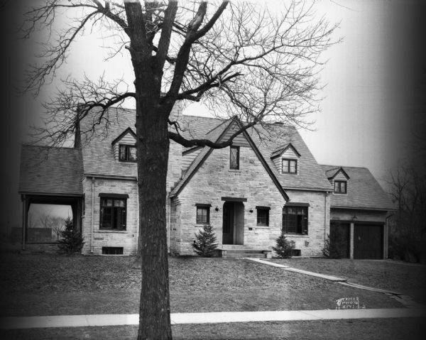 Roland and Gertrude Reynaldson house, 150 Lakewood Boulevard.