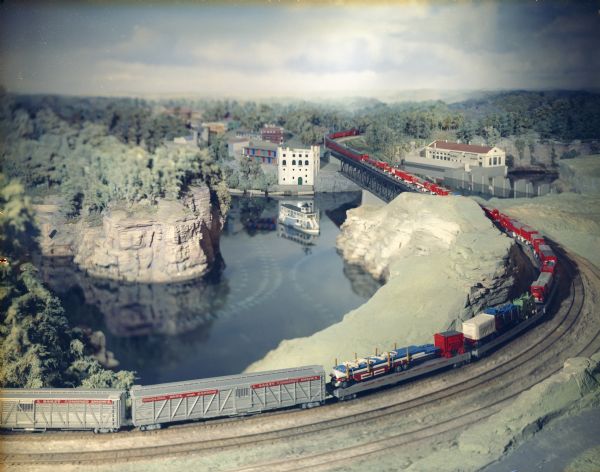 Wisconsin Dells Minirama (miniature model) featuring a circus train on a bridge.