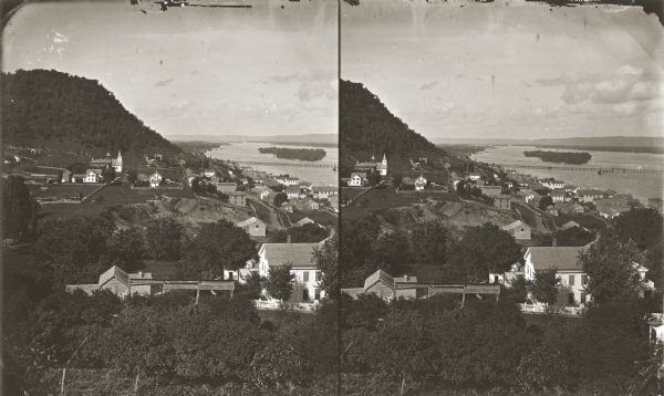 Stereograph looking down the Mississippi River from the bluff at Reed's Landing.