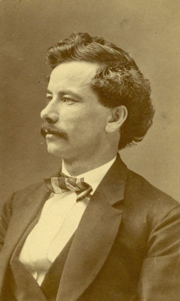 Quarter-length self-portrait of H.H. Bennett as a young man.