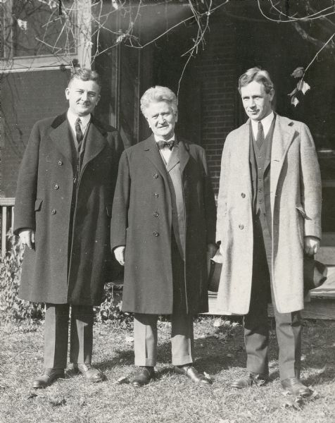 Senator Robert La Follette (center) poses during his campaign for president with two of his lieutenants. Governor John J. Blain is on the left and Herman Ekern is on the right.