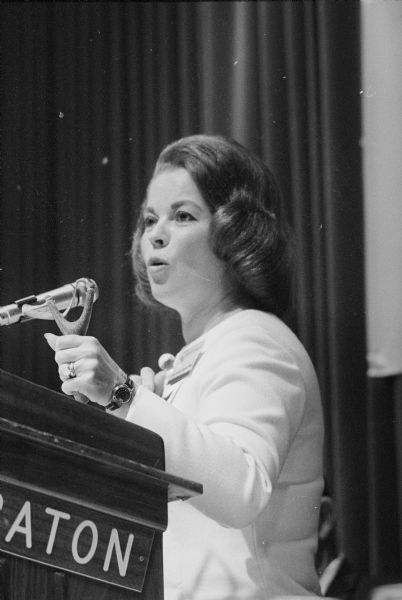 Shirley Temple Black speaking at the Oklahoma City Associated Press Managing Editors Association convention.