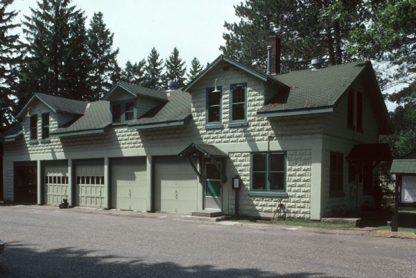 Exterior view of the ranger station at 7271 Main Street.