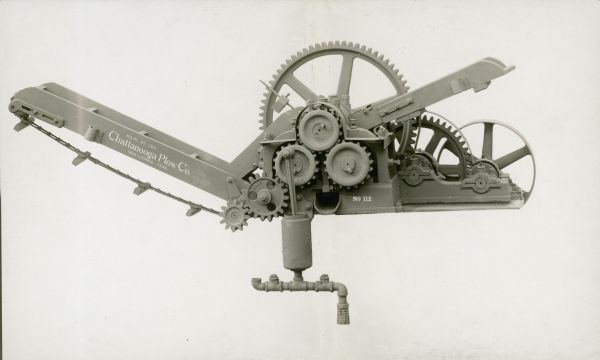 Model no. 112 of a cane mill created by the Chattanooga Plow Company.