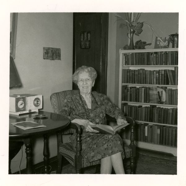 Gwyneth King Roe at 100 | Photograph | Wisconsin Historical Society